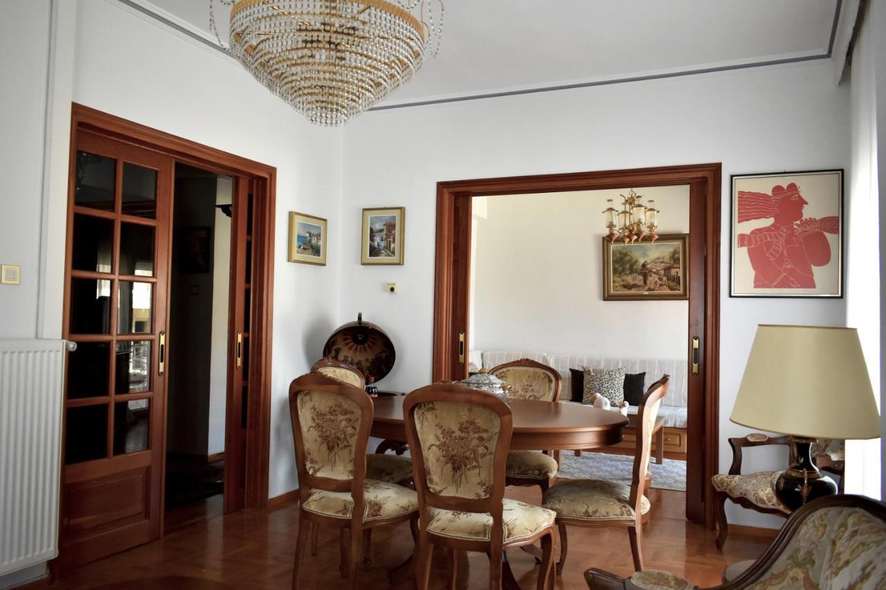 Κεντρικό Και Ευρύχωρο Οροφοδιαμέρισμα Kasztoriá Kültér fotó